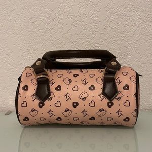 hello kitty purse